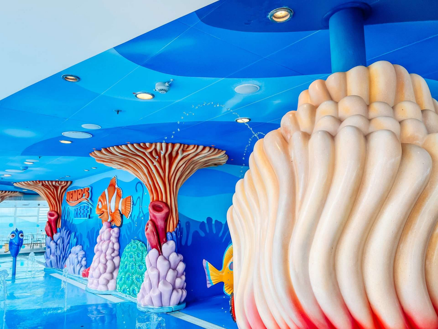 Disney Dream Nemos Reef Splash Zone