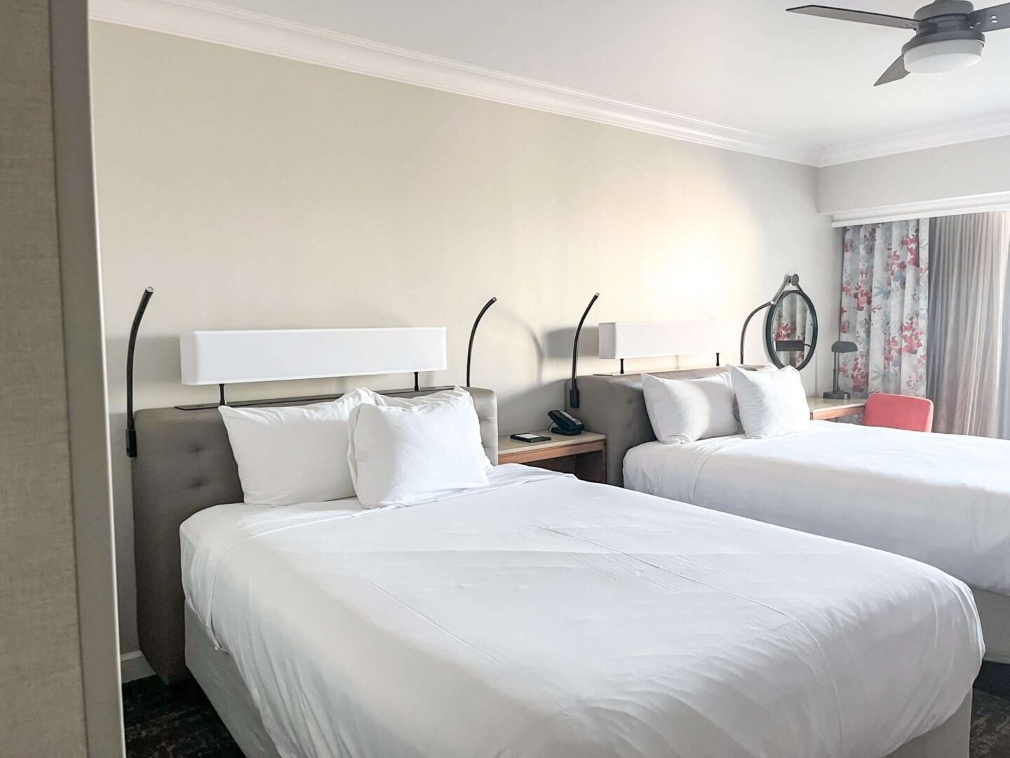 Rooms at Hyatt Regency Hotel at Orlando MCO Airport