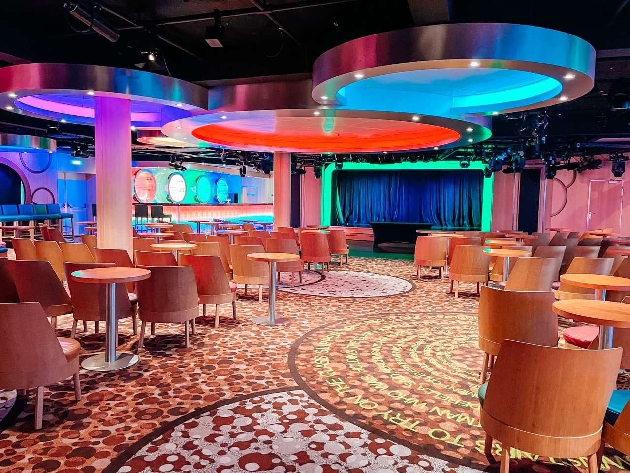 D Lounge on a Disney Cruise Disney Wonder