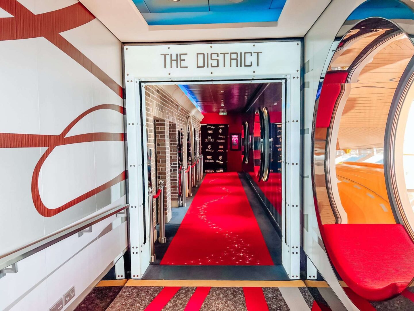 Disney Cruise Lounge The District on the Dream