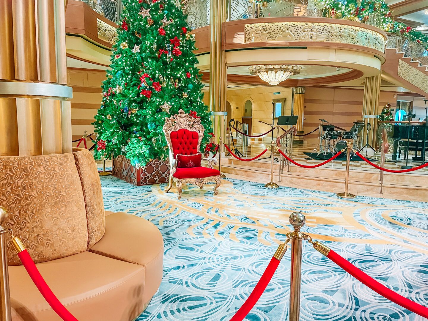 Meeting Santa on a Disney Very Merrytime Cruise on the Disney Dream